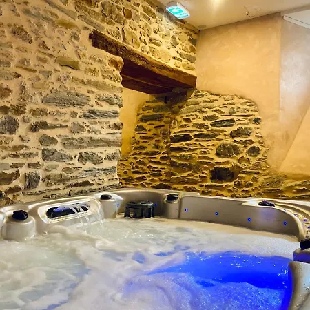 Le Chateau De La Roque Gasthuis Hebecrevon