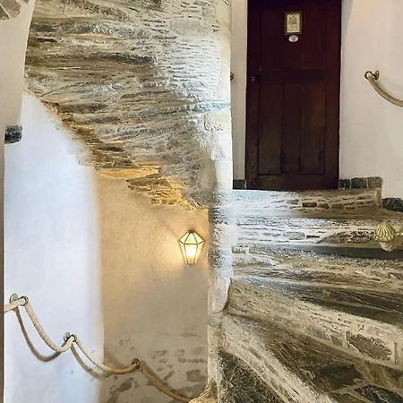 Le Chateau De La Roque Vendégház