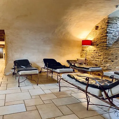 Le Chateau De La Roque Konukevi Hebecrevon