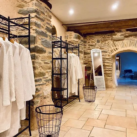 Gasthuis Le Chateau De La Roque