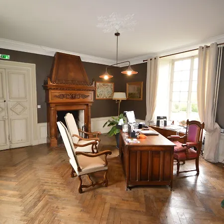 Le Chateau De La Roque Konukevi 3*