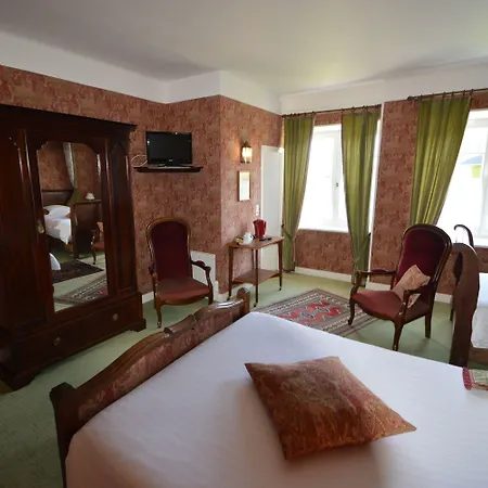 Le Chateau De La Roque 3*