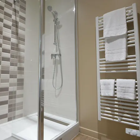 Gasthuis Le Chateau De La Roque