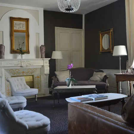 Le Chateau De La Roque Gæstehus 3*