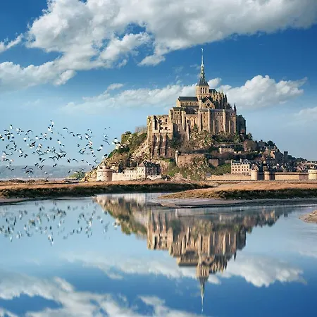 Le Chateau De La Roque 3* Hébécrevon