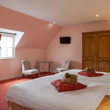 Gasthuis Le Chateau De La Roque Hebecrevon