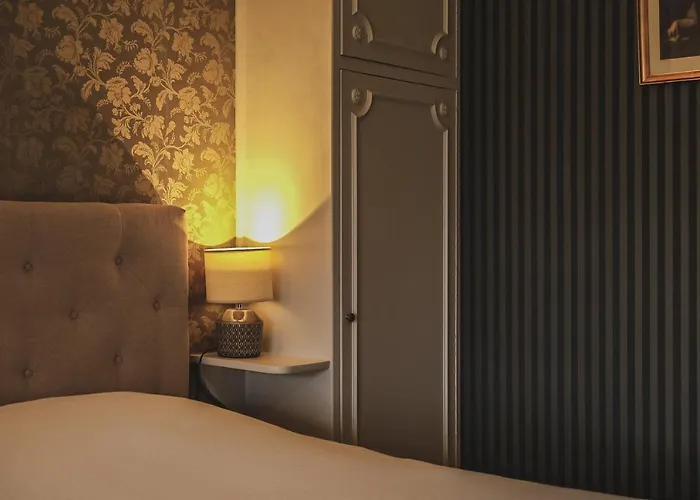 Pensión Le Chateau De La Roque Hebecrevon