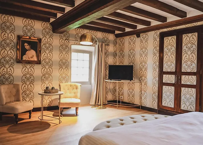 Le Chateau De La Roque Pensión Hebecrevon