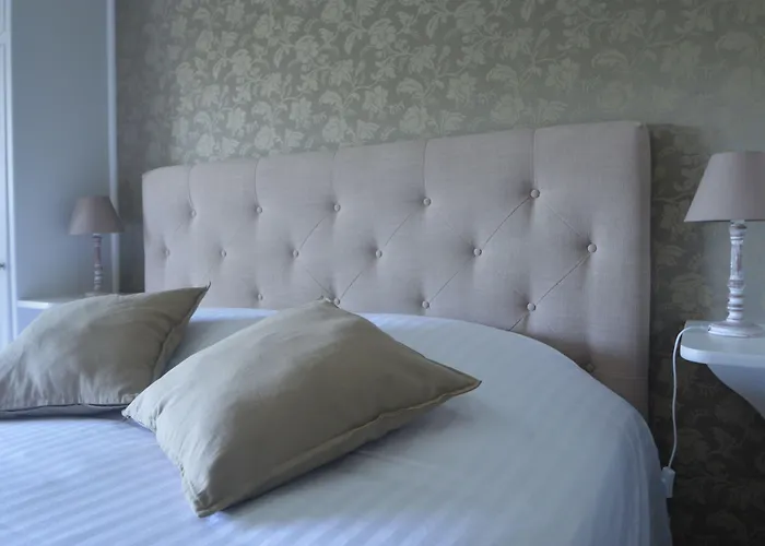 Le Chateau De La Roque Pensión 3*