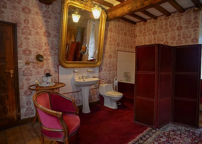 Pensión Le Chateau De La Roque