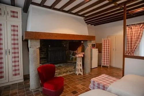 Pensión Le Chateau De La Roque