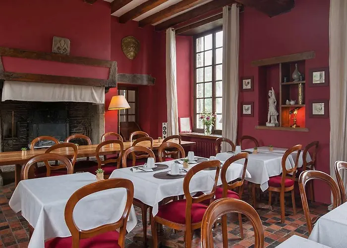 Le Chateau De La Roque Pensión Hebecrevon