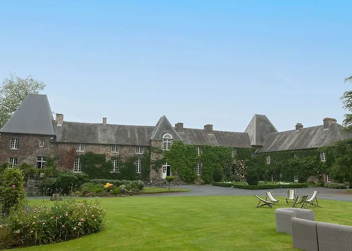 Pensión Le Chateau De La Roque 3*